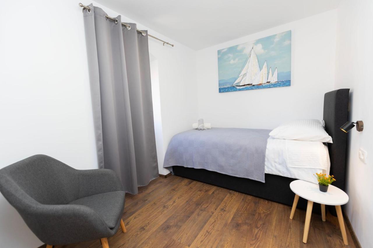 Modern Cozy Bonnie In Center Of Split. Appartement *